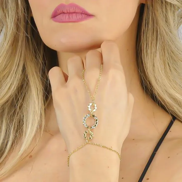 Bracciale baciamano con decoro in basso rilievo placcato oro giallo    