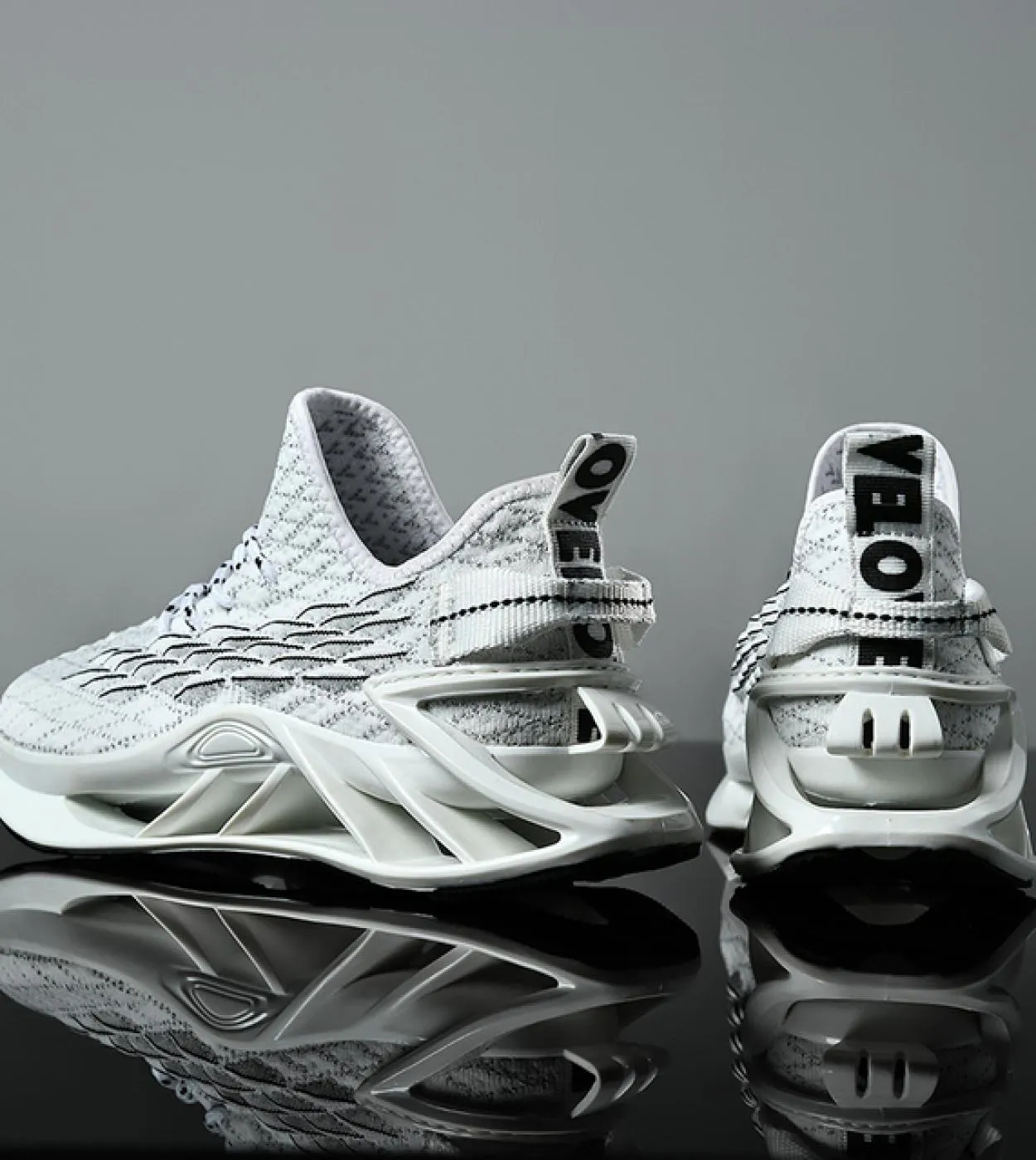 Scarpe Uomo Sneakers Uomo Casual Uomo Scarpe Tenis Scarpe di lusso Trainer Race Scarpe traspiranti Moda Mocassini Scarpe da cors